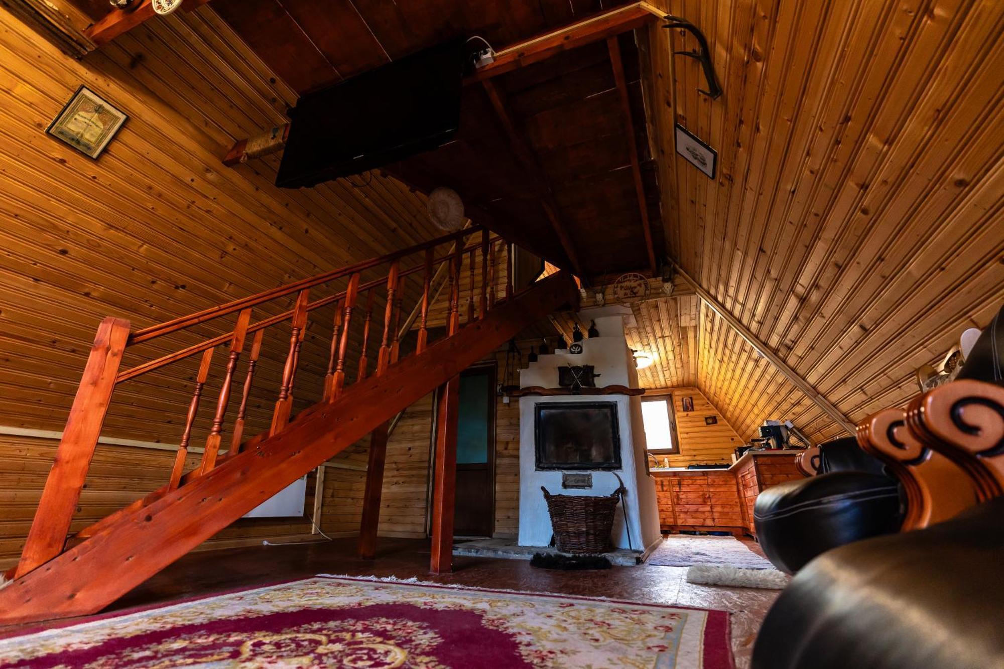Catunu’ lui Emil Villa Carbunesti Exterior foto