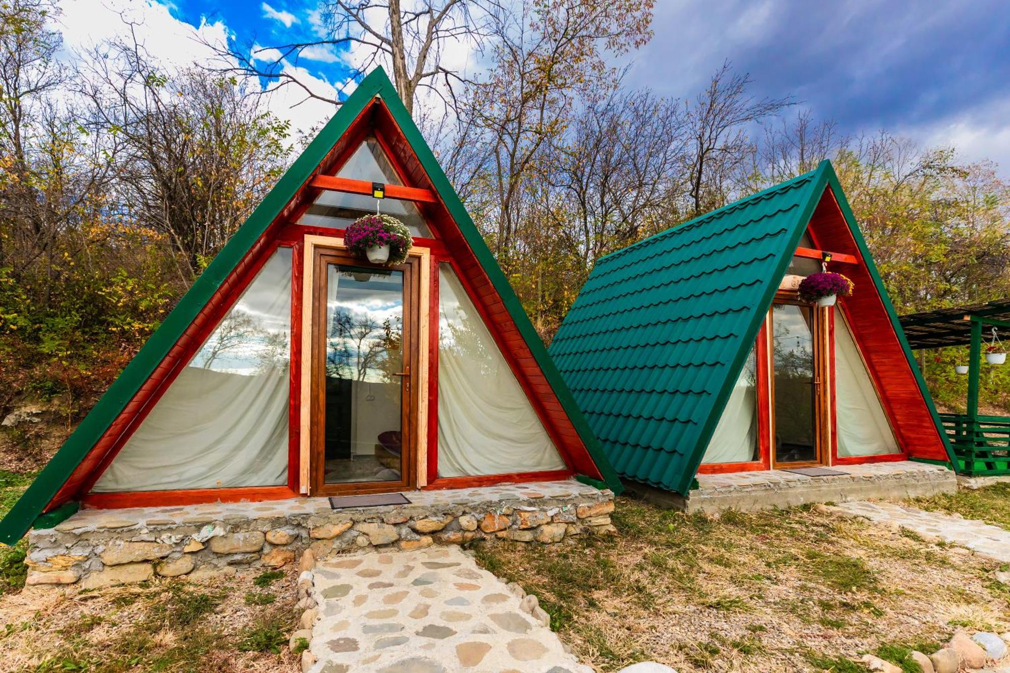 Catunu’ lui Emil Villa Carbunesti Exterior foto