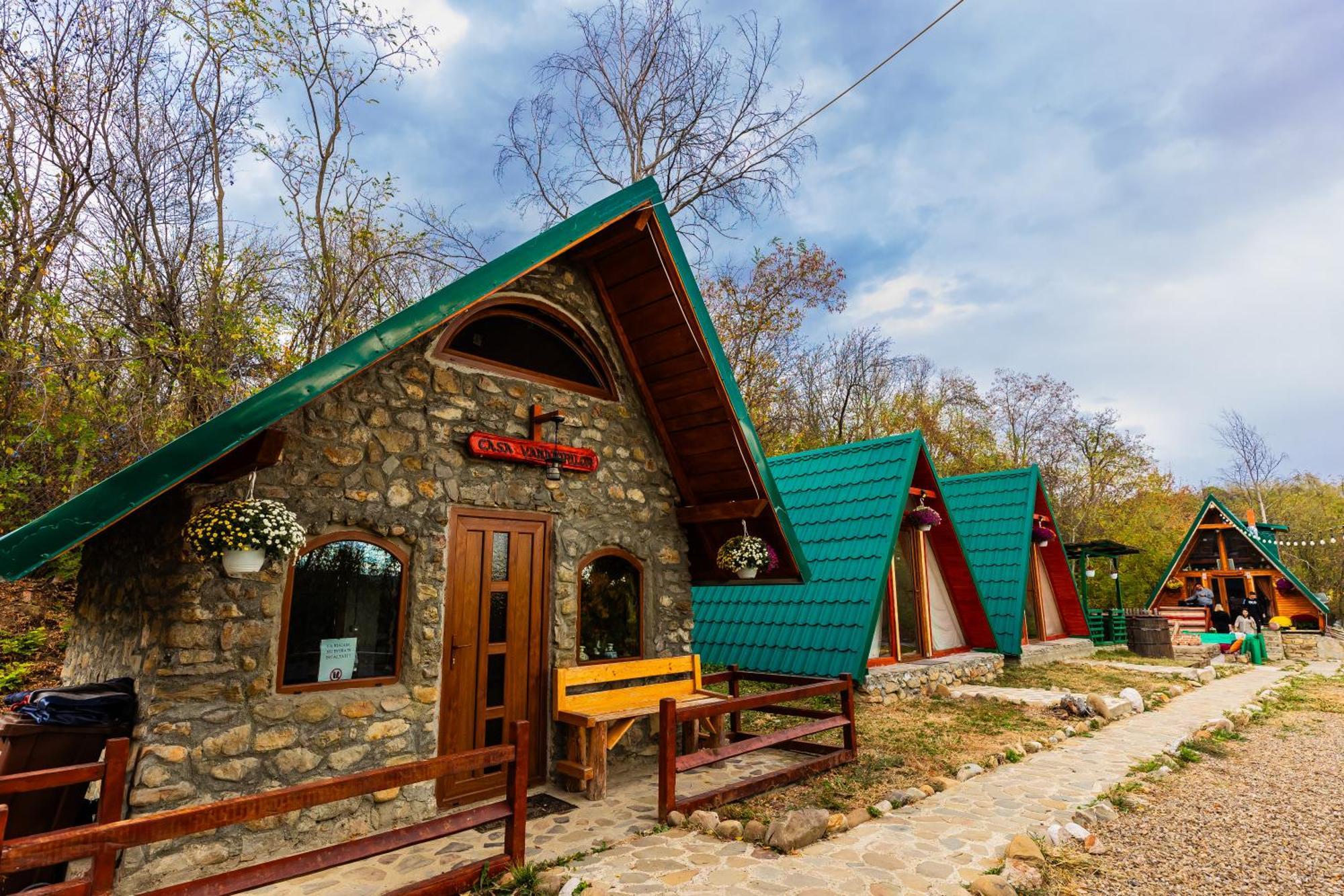 Catunu’ lui Emil Villa Carbunesti Exterior foto